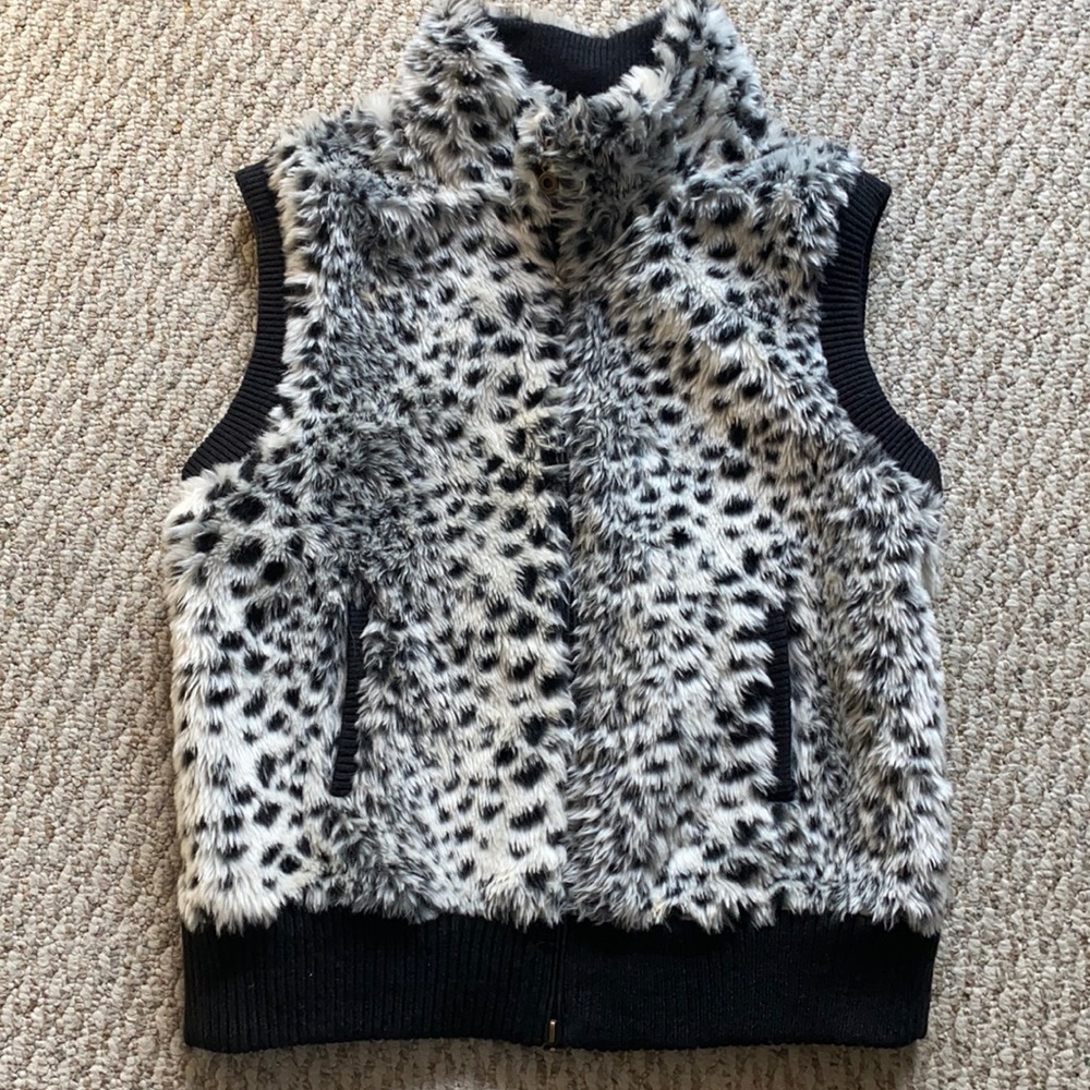 Faux leopard fur vest